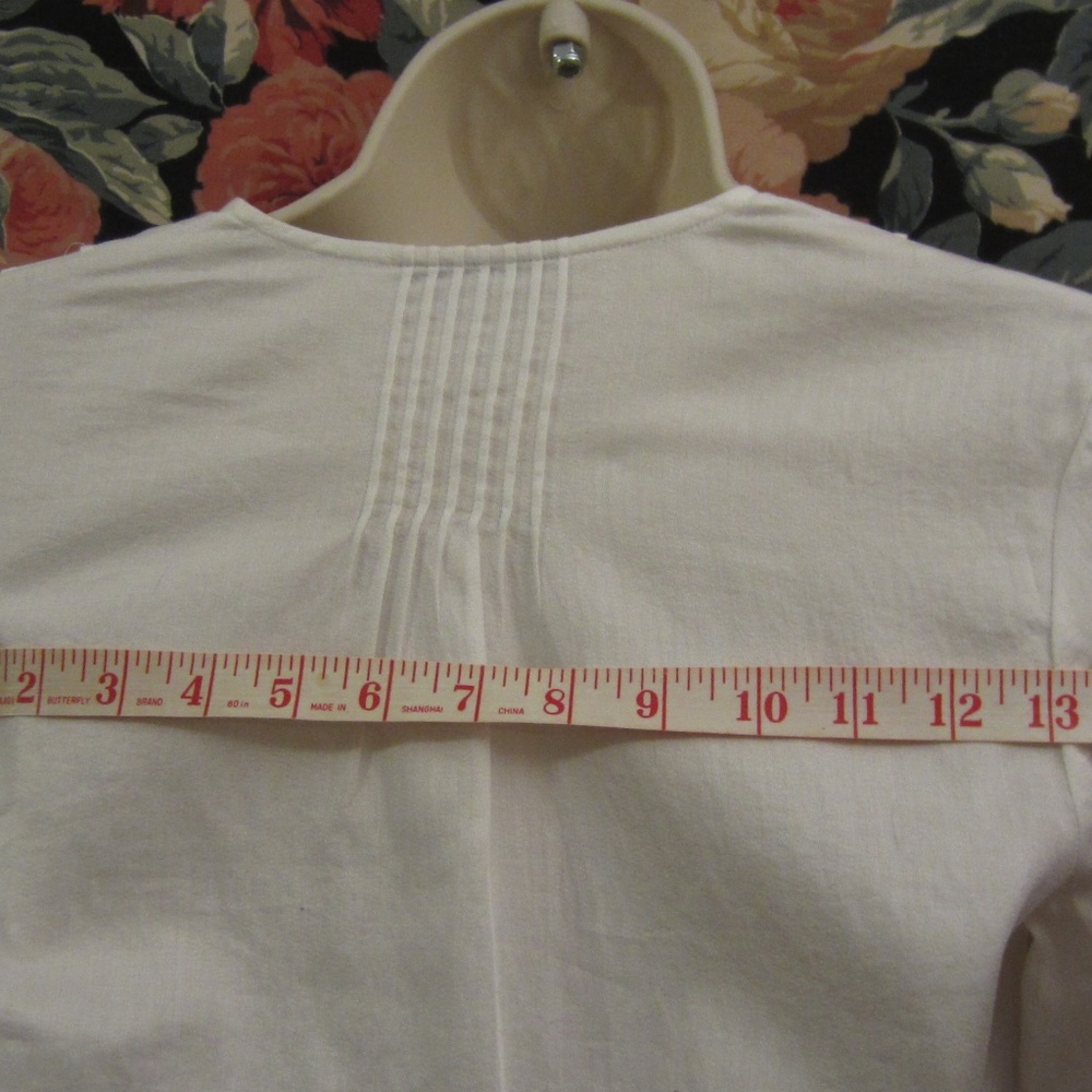 Banana Republic White Blouse with frill, size S - Picture 7 of 8